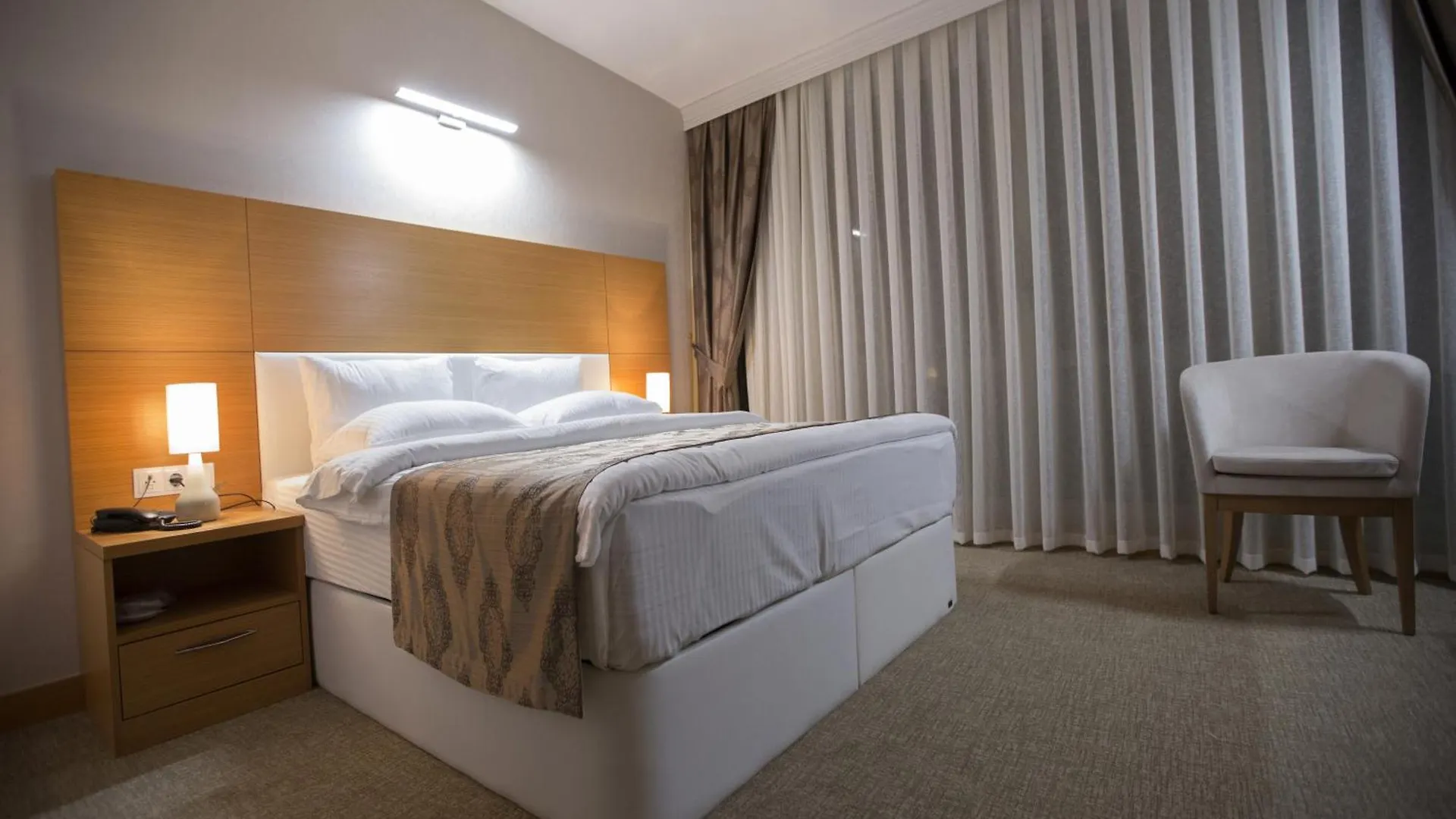 Pera M Taksim Hotel Istanbul 4*,